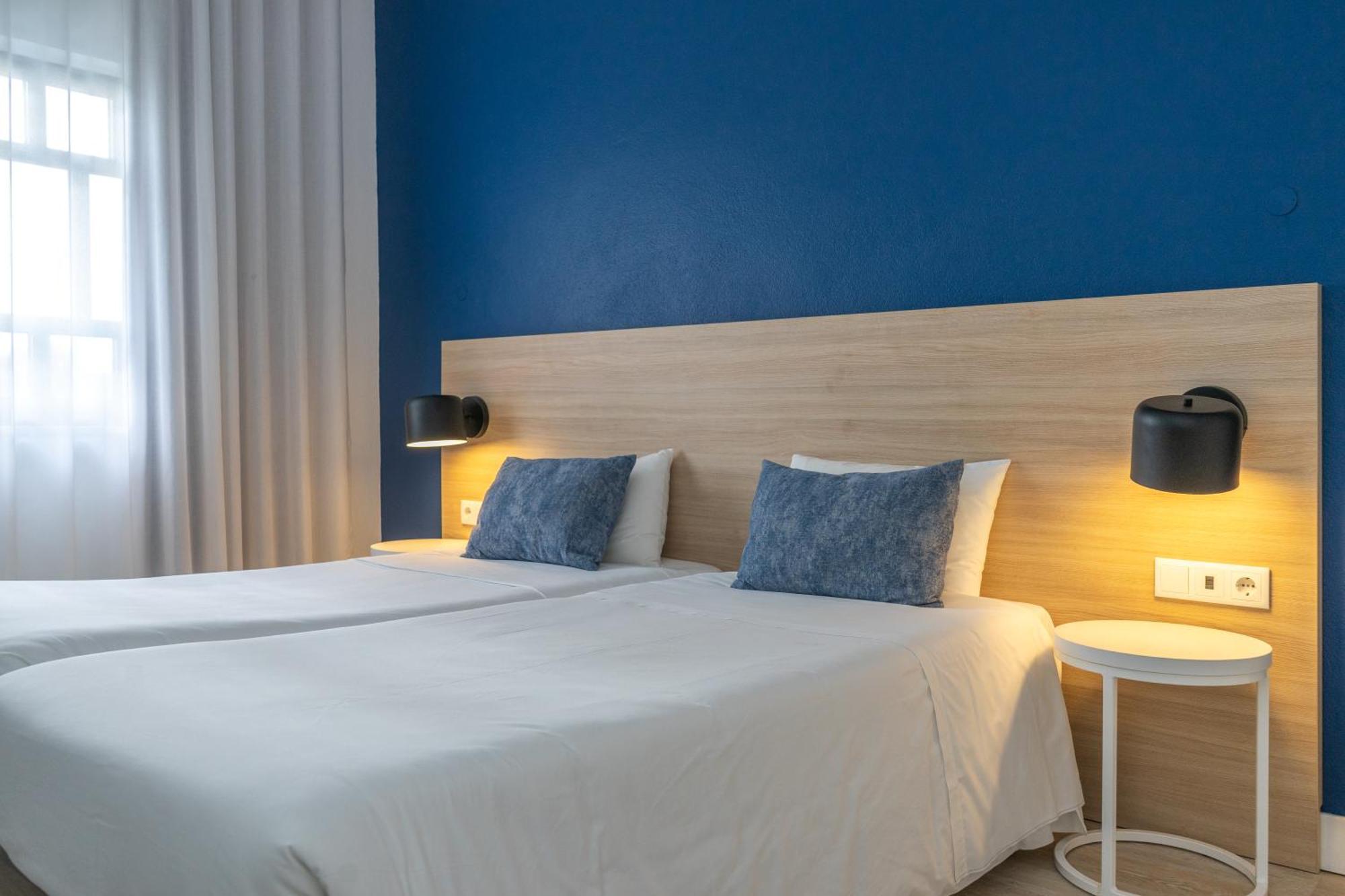 Flag Hotel Santarem Pernes Bagian luar foto