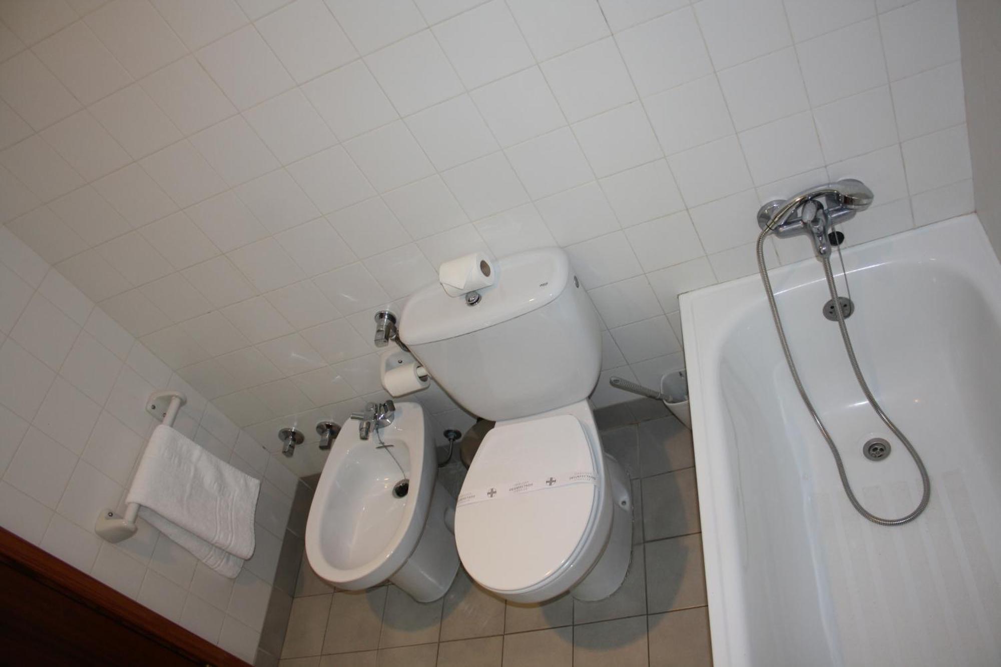 Flag Hotel Santarem Pernes Bagian luar foto